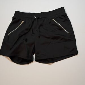 Daisy Fuentes Black Fit Shorts